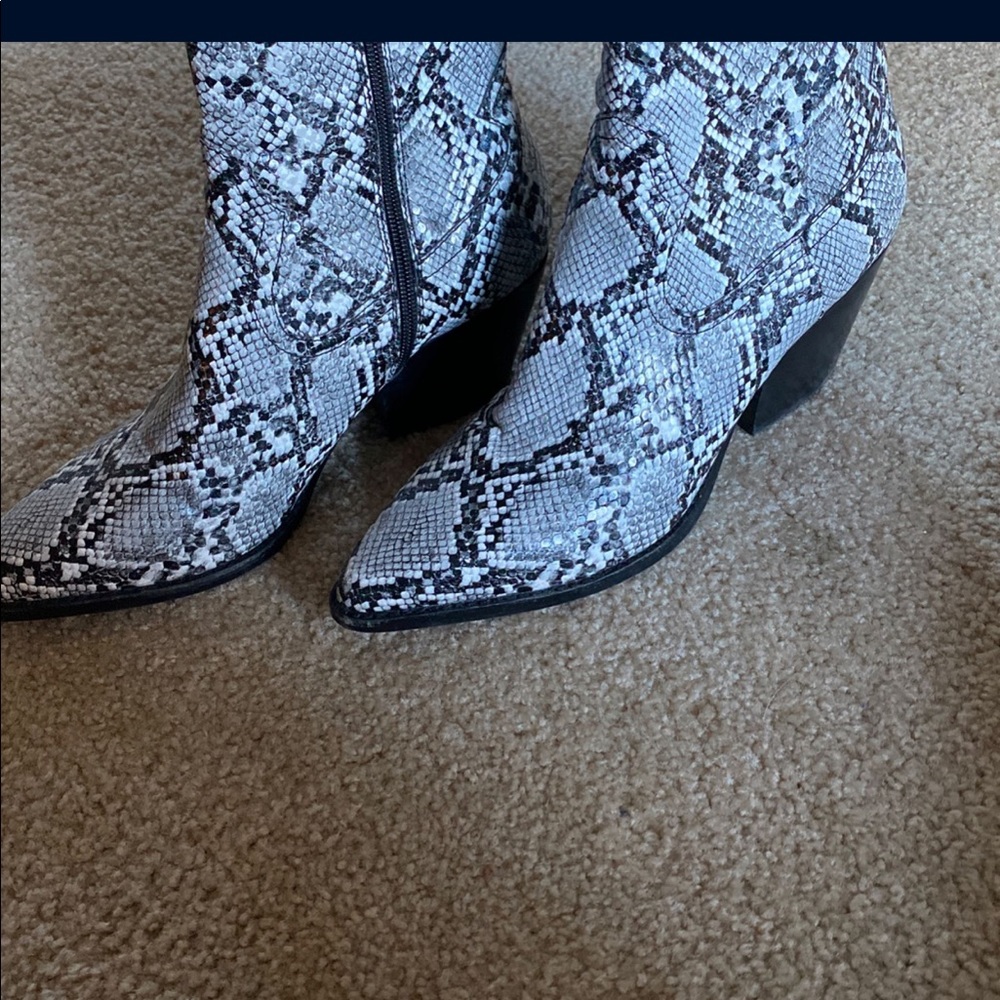 Sam Edelman Booties - Picture 2 of 3